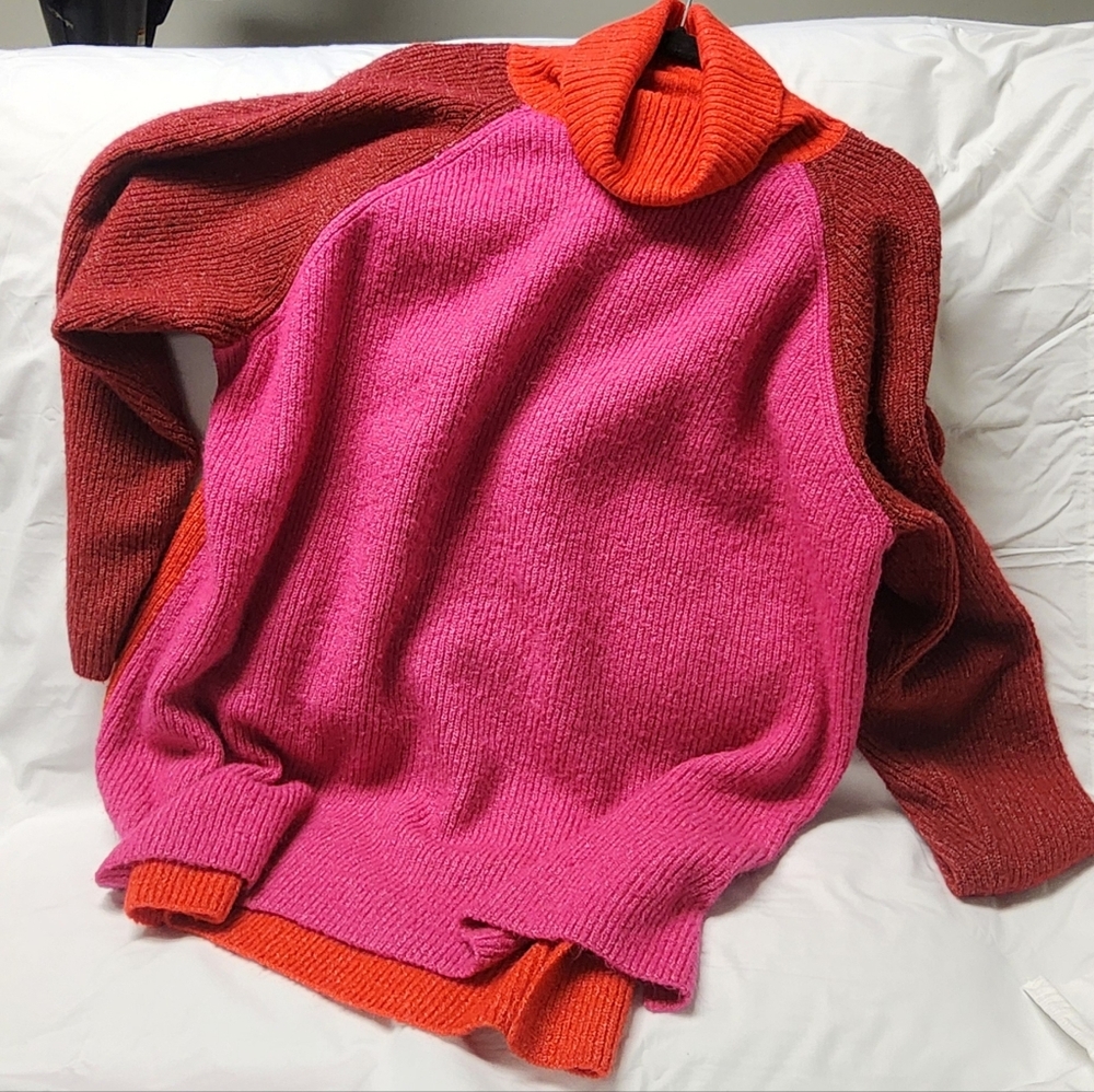 Lane Bryant, tri-color sweater, 22/24